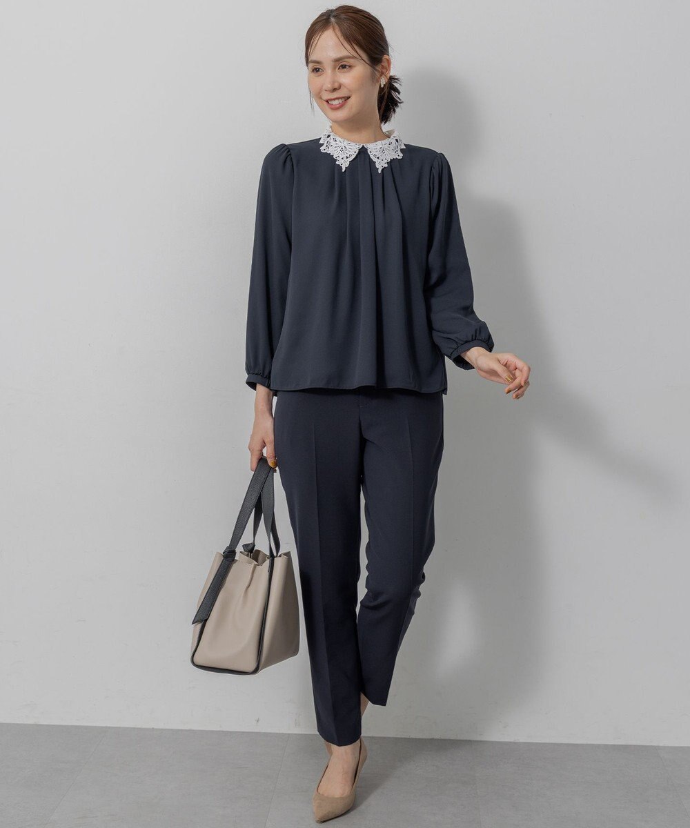 組曲 【KUMIKYOKU NAVY】コンフォータブルドレープフリル テーパードパンツ 