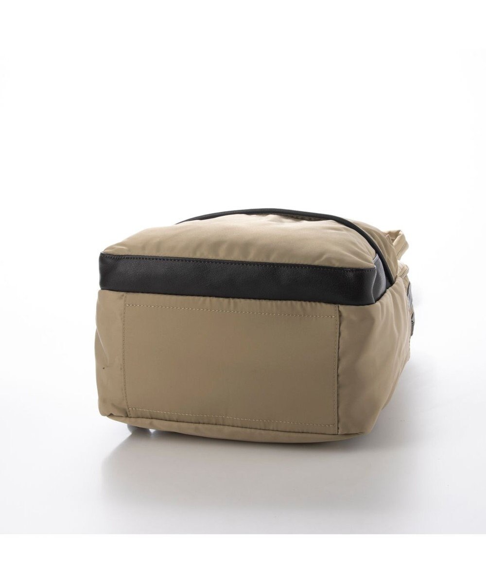 Y'SACCS ナイロンリュックサック 