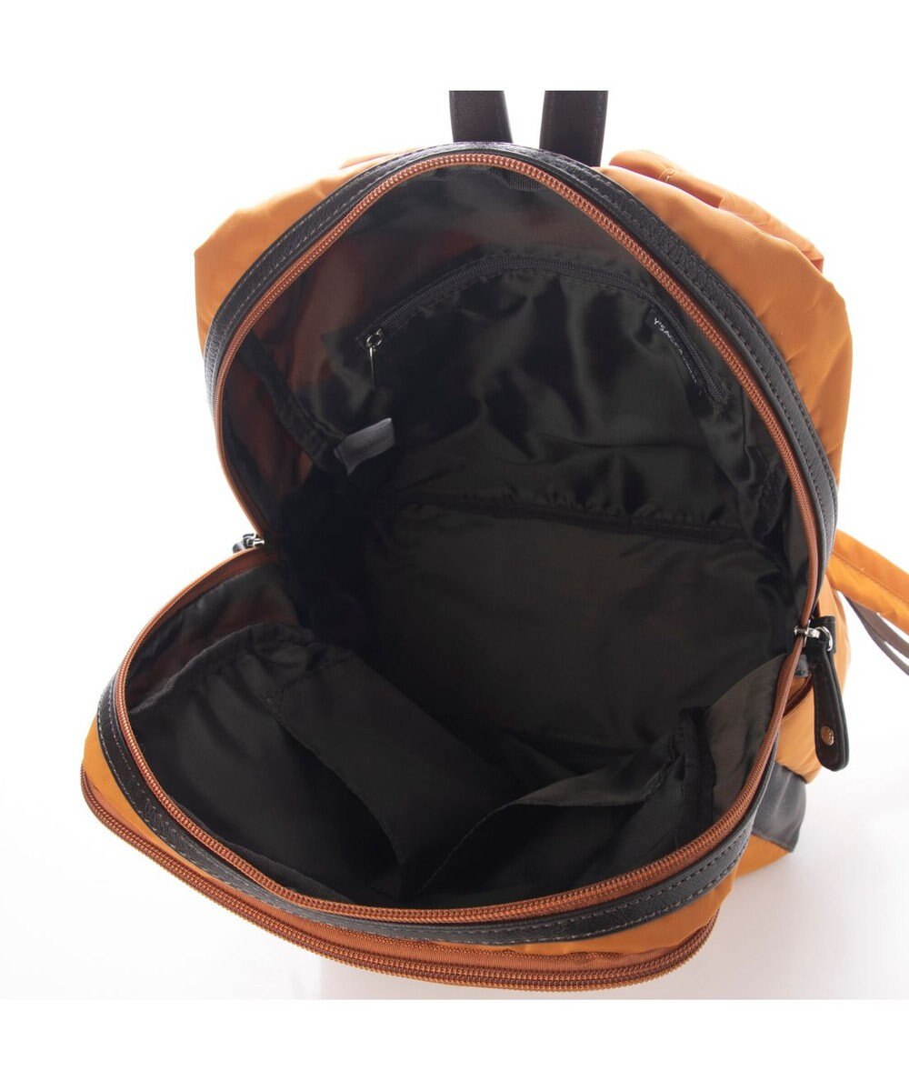 Y'SACCS ナイロンリュックサック 