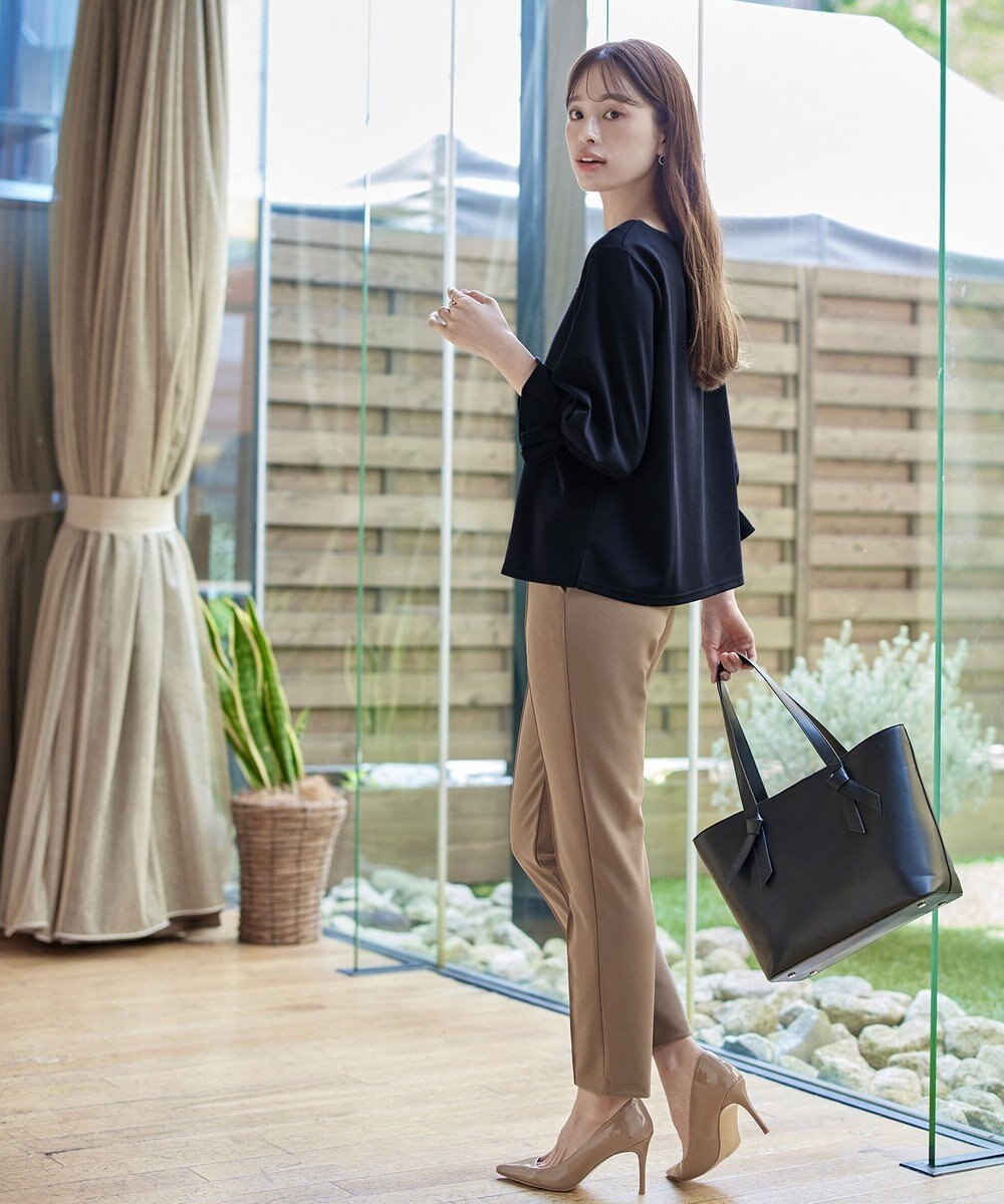 Tiaclasse 【安田美沙子さん着用・日本製・洗える】ジョーゼットピンタックテーパードパンツ 