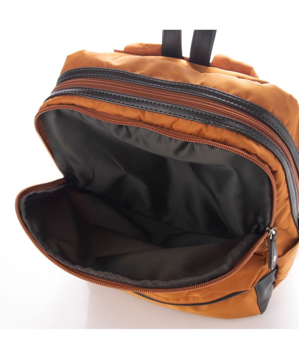 Y'SACCS ナイロンリュックサック 