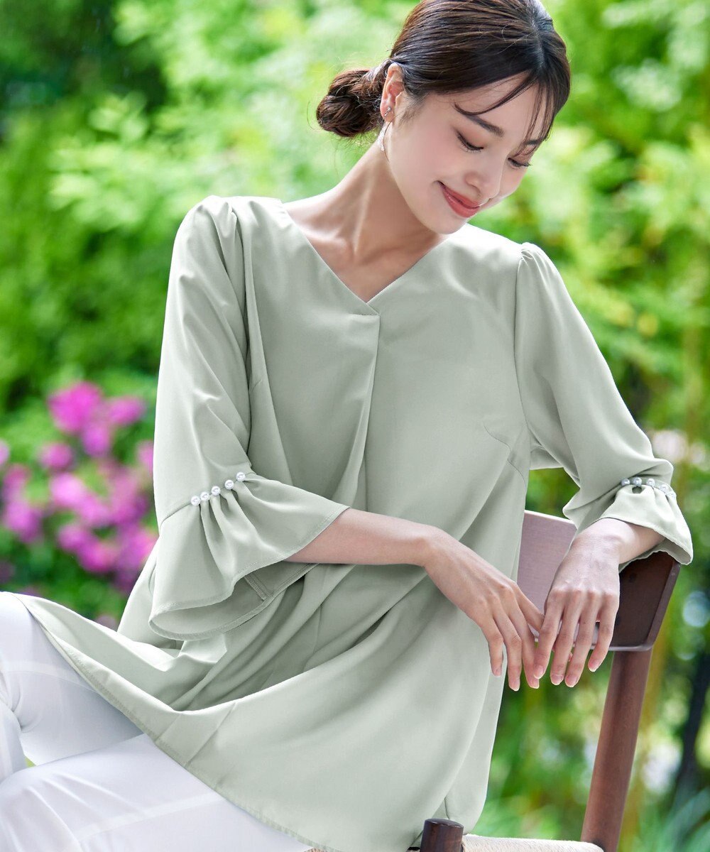 Tiaclasse 【洗える】タックフレアパール付き袖チュニックブラウス 