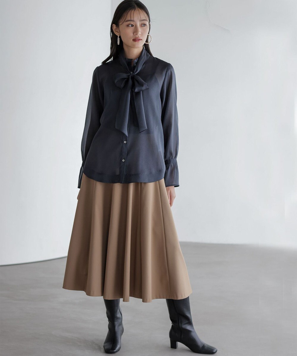 組曲 L 【WEB限定】シャイニーオーガンボウタイ付き ブラウス 