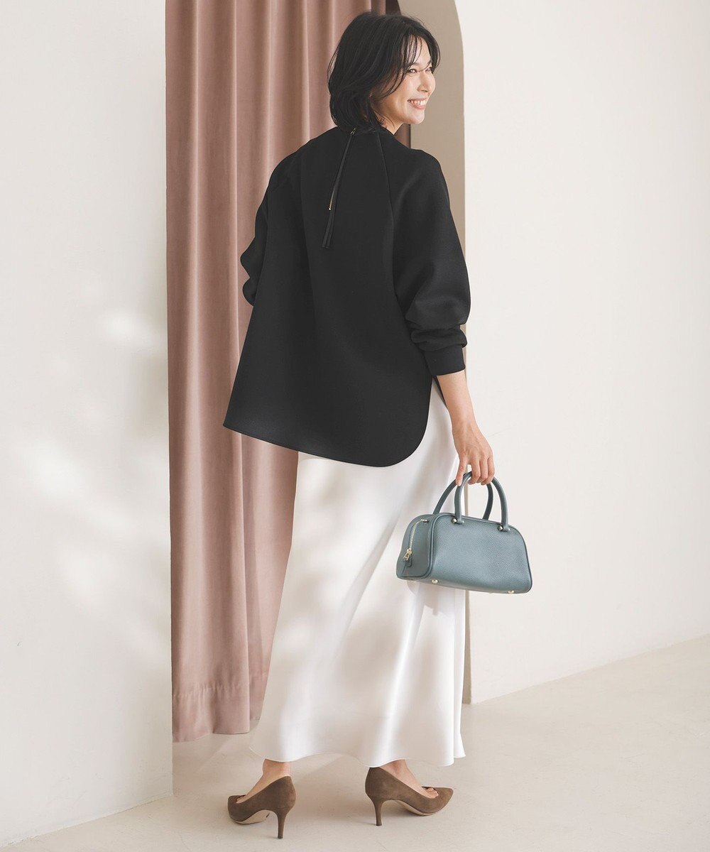 UNFILO 【新色・新サイズ登場！】サテン ナロースカート 