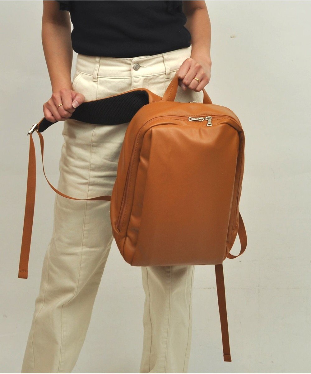 UNBILLION Otias スムースタイプ合皮スクエアリュック 