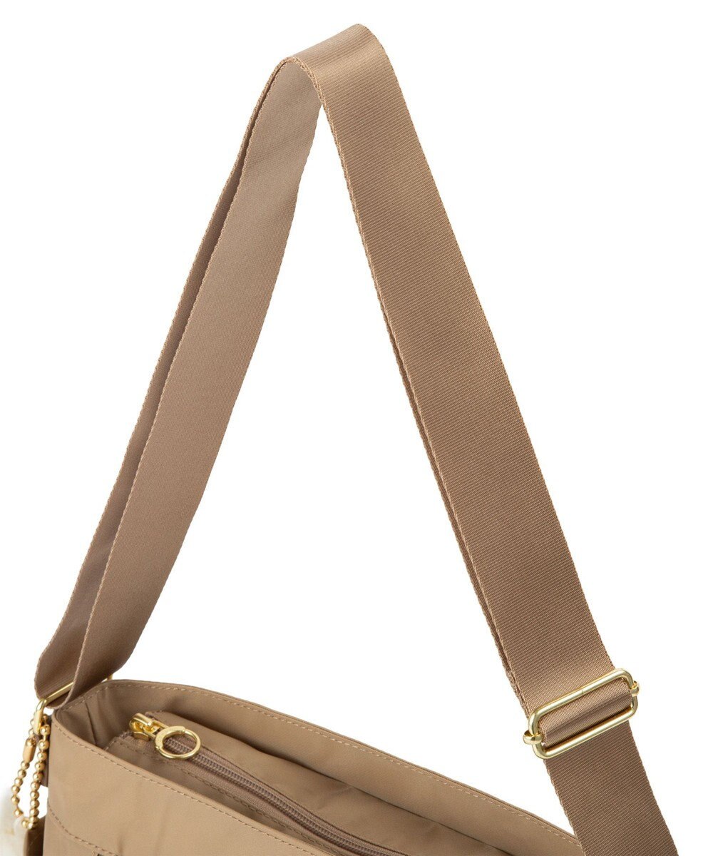 ACE BAGS & LUGGAGE kanana project collection タッセル-e ショルダーバッグ 横 68872 