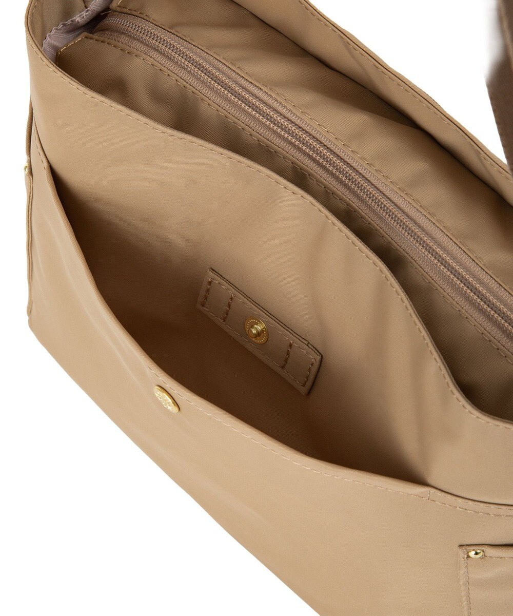 ACE BAGS & LUGGAGE kanana project collection タッセル-e ショルダーバッグ 横 68872 