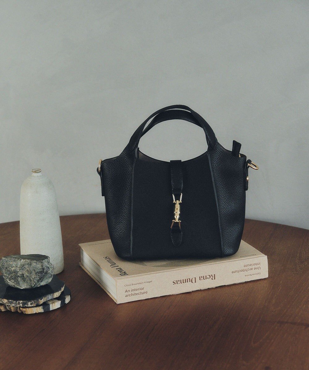 YECCA VECCA 4wayミニバッグ 