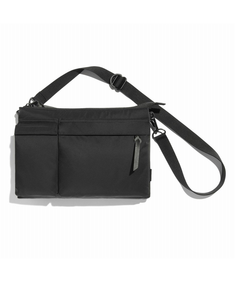 ACE BAGS & LUGGAGE UNTRACK CITYDS ショルダーバッグ 60212 アントラック ブラック