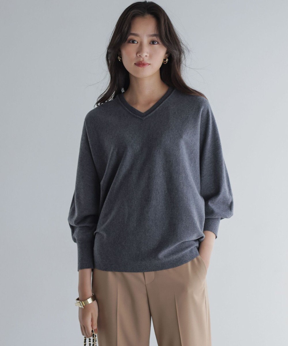 組曲 S 【前後着用可】ニューシックニットＶネック プルオーバー 