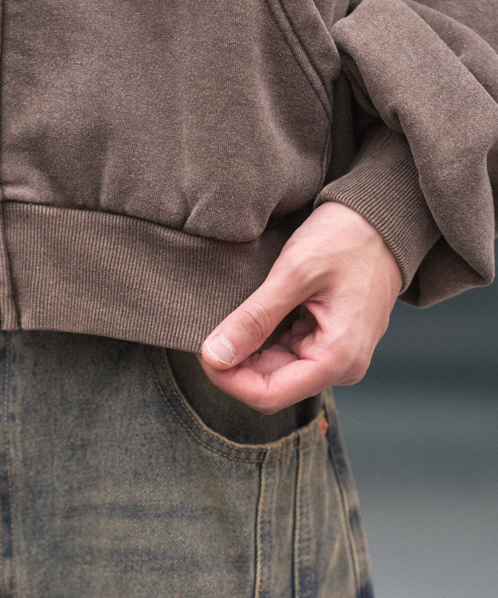 WEGO 【ユニセックス着用ITEM/MLサイズ展開】ショートグラフィックZIPパーカー 