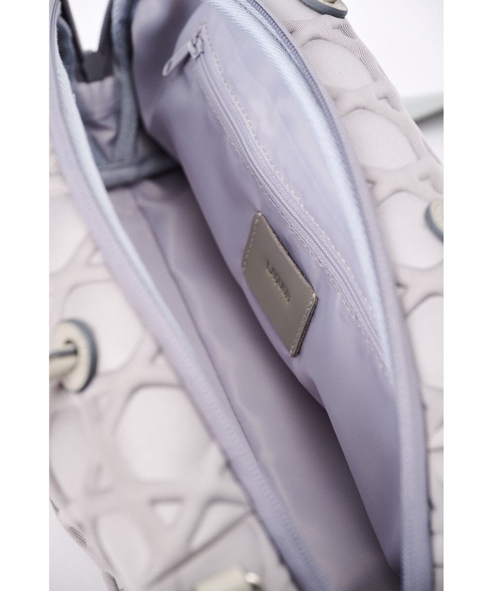 MIYABIYA 【撥水加工】篭目大柄エンボスボンディングミニボストン 