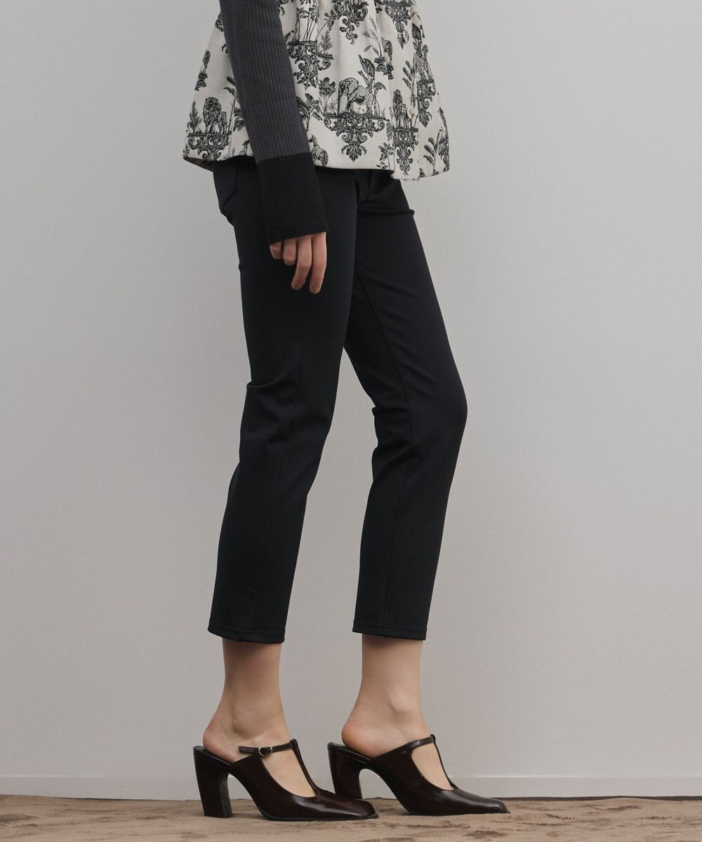 GRACE CONTINENTAL ジャージサブリナパンツ 