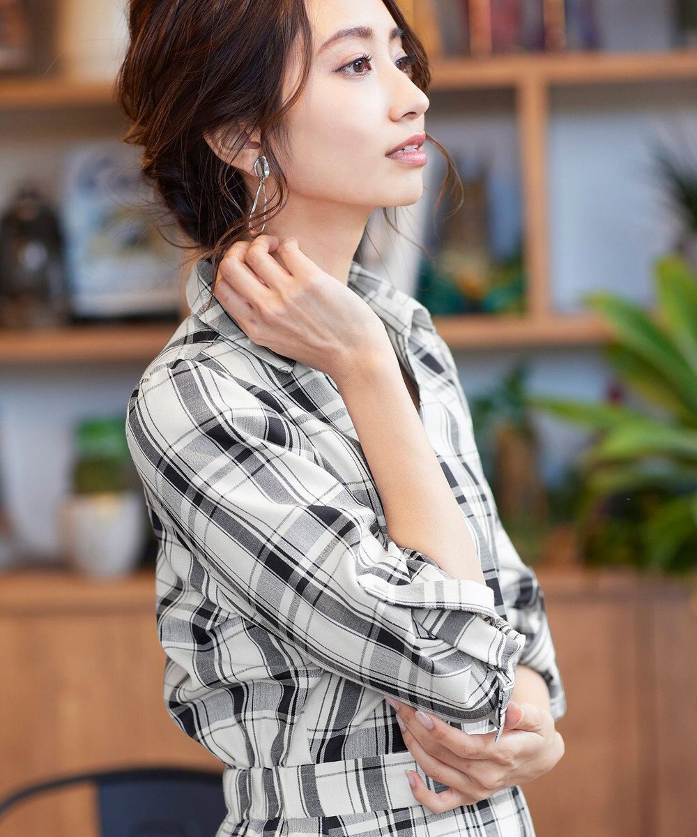 Tiaclasse L 【洗える】小顔効果も期待できるスキッパーシャツワンピース 