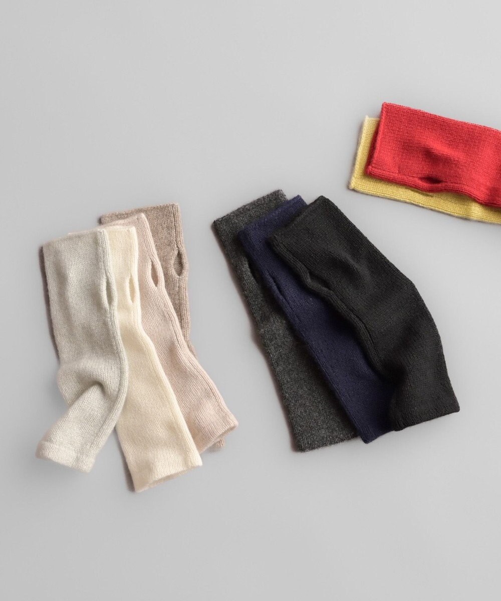 AND WOOL 〈上質な素材と手仕事から生まれた優しいニット〉カシミヤ100%アームウォーマー 