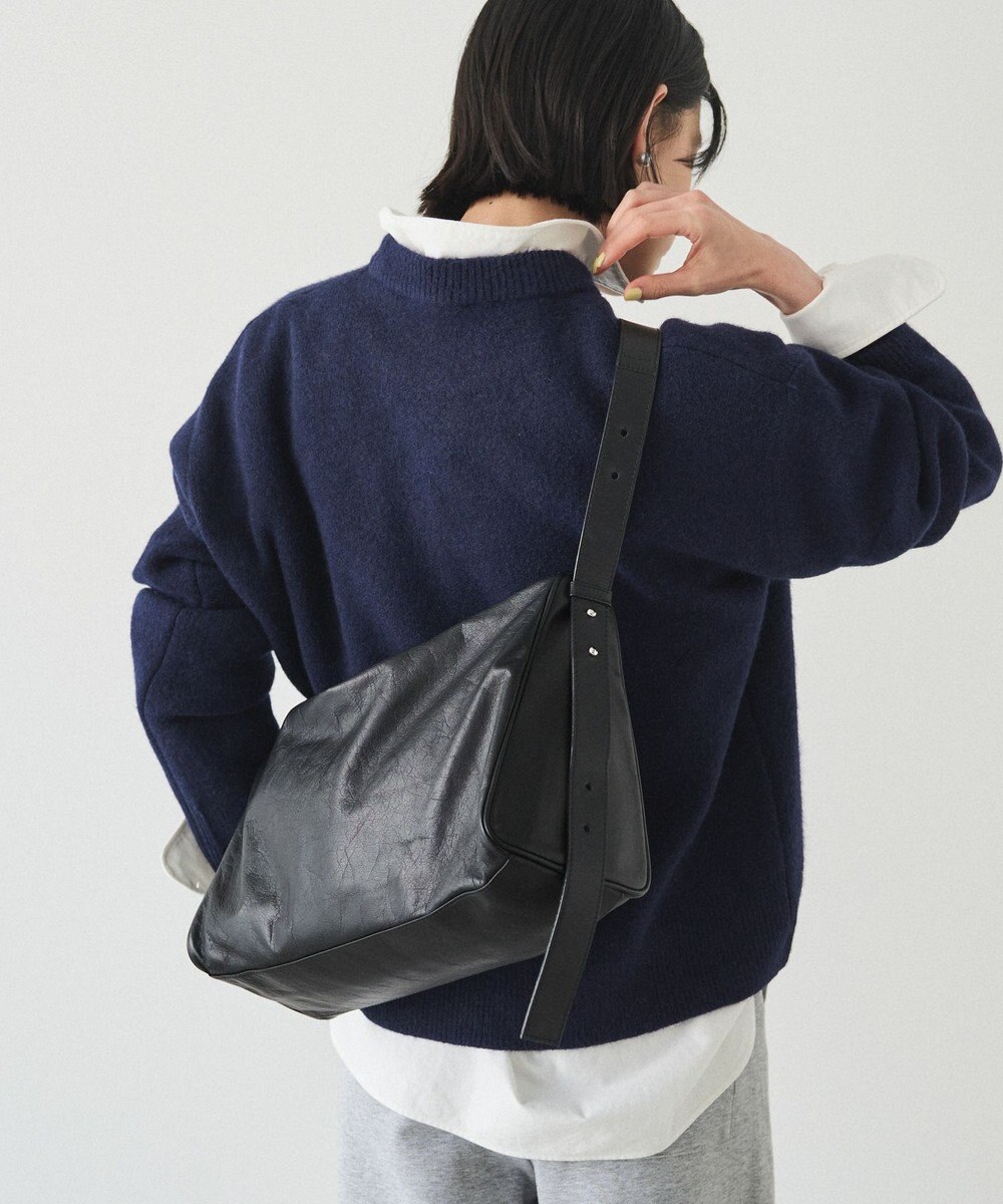 russet トライアングルショルダーバッグ(CE-1675) 