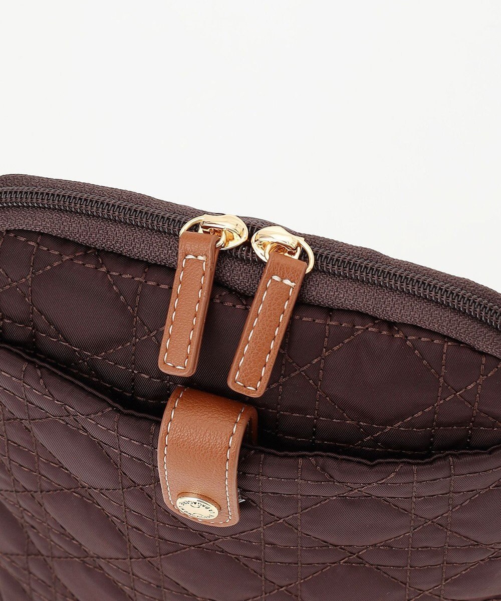 LA BAGAGERIE グリッドキルティングショルダー 