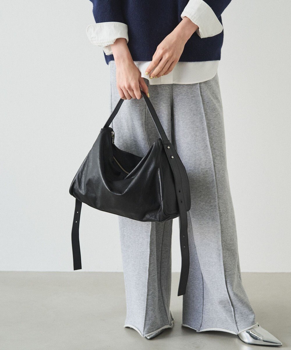 russet トライアングルショルダーバッグ(CE-1675) 