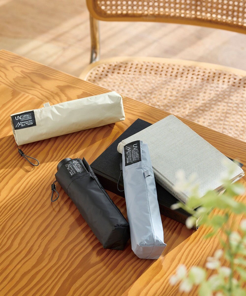 MOONBAT 【遮光100％/超軽量/大きめ】マジで軽い傘 晴雨兼用 折りたたみ日傘 マジカルテックプロテクション 61cm 