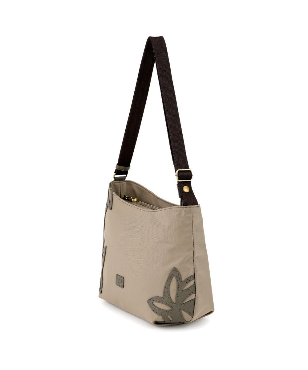 IBIZA ディアリオ　ナイロン　ショルダーバッグ 