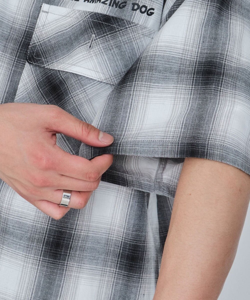 WEGO 【ユニセックス着用ITEM/MLサイズ展開】イラストオンブレチェックシャツ（SS） 