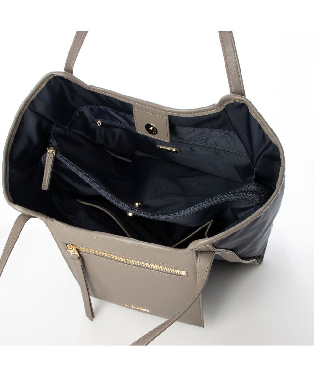 LA BAGAGERIE リサイクルレザー　フラップA4トート 