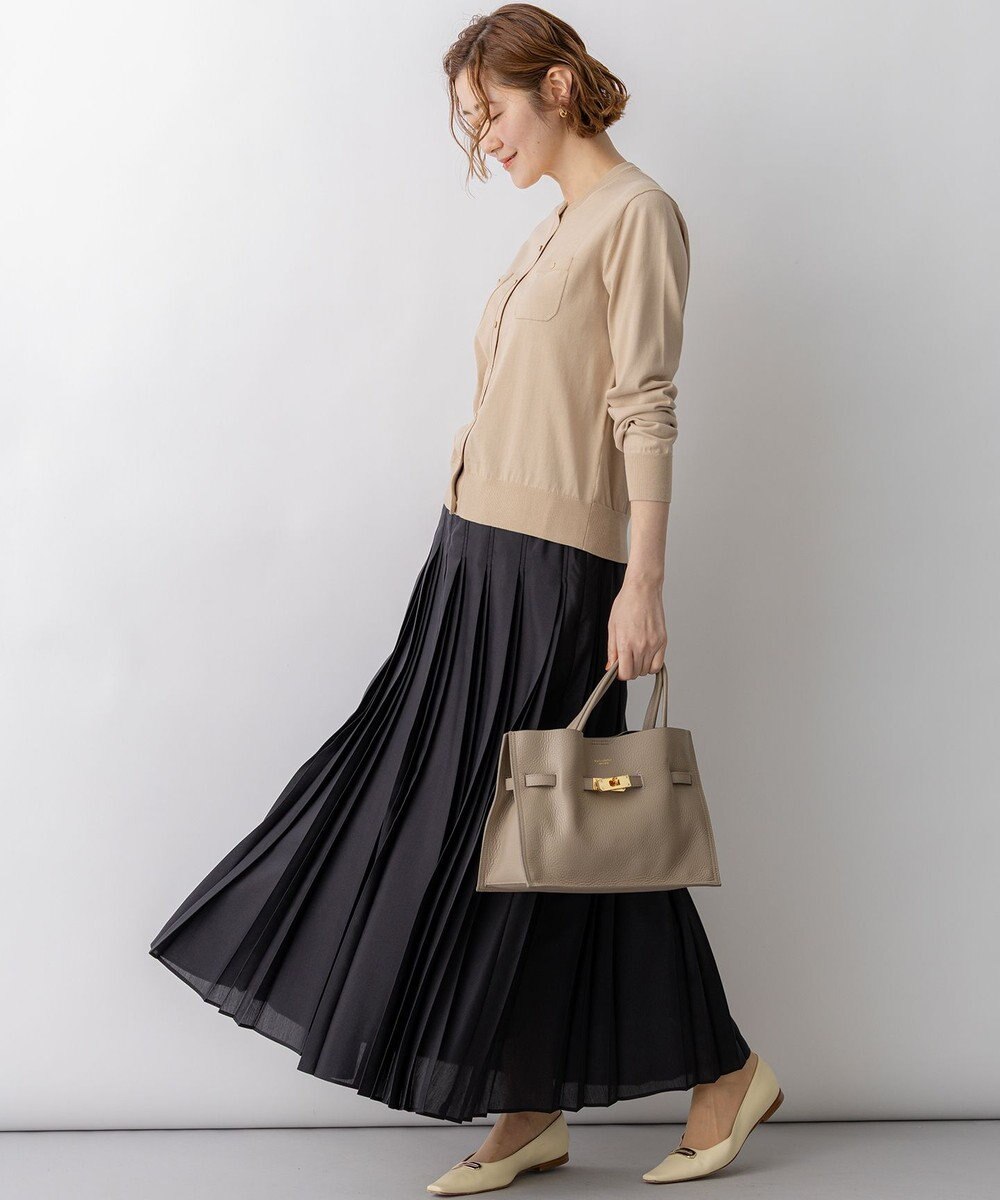 23区 【先行予約】グロッシープリーツ ロングスカート 