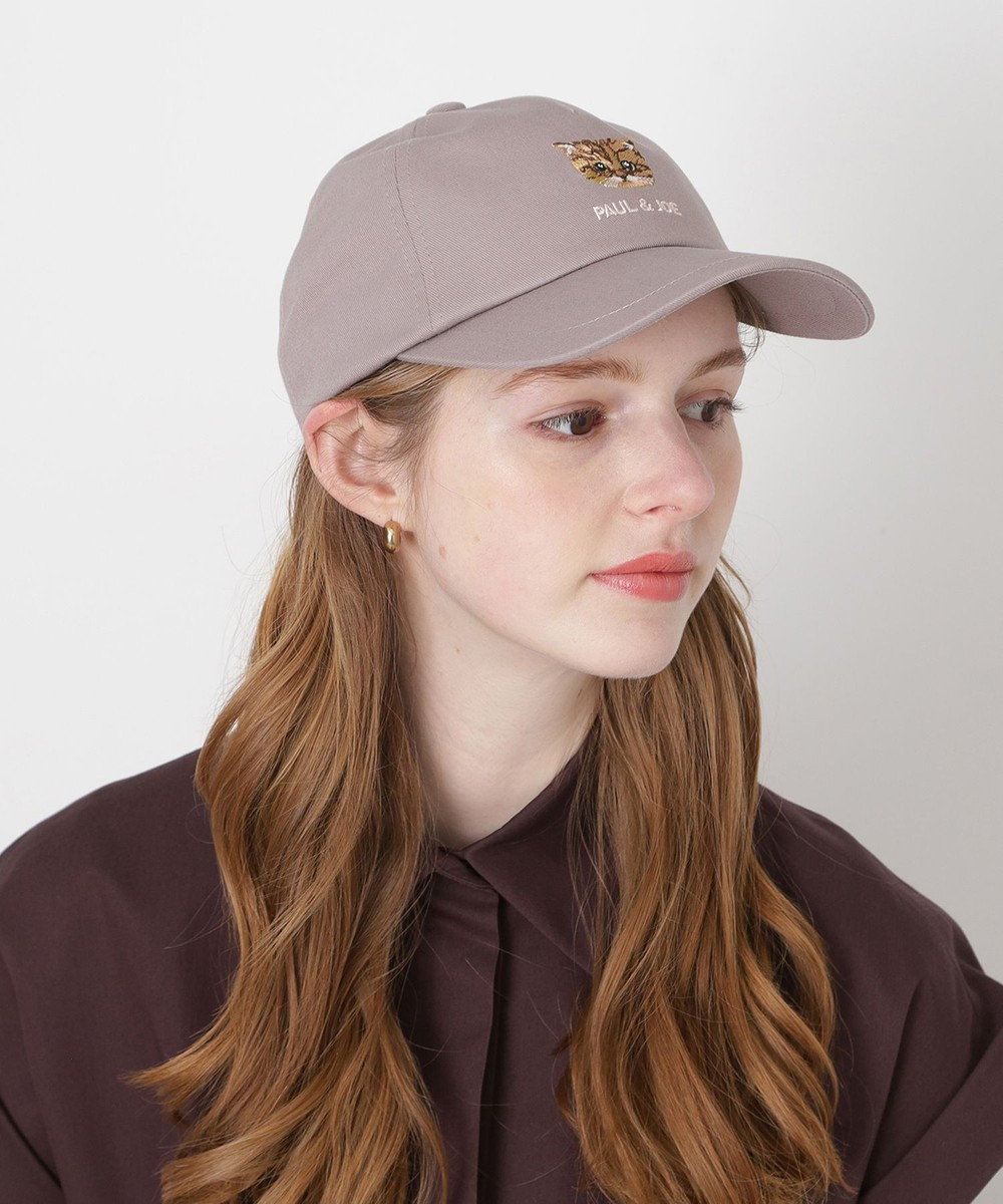 MOONBAT 【FUDGE掲載】ポール & ジョー (PAUL & JOE ACCESSOIRES) 猫 ヌネット刺繍 キャップ 