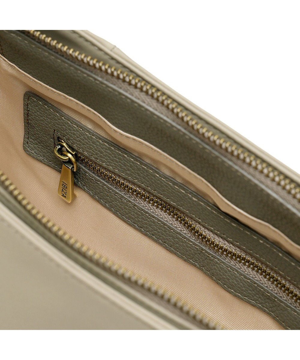 IBIZA ディアリオ　ナイロン　ショルダーバッグ 