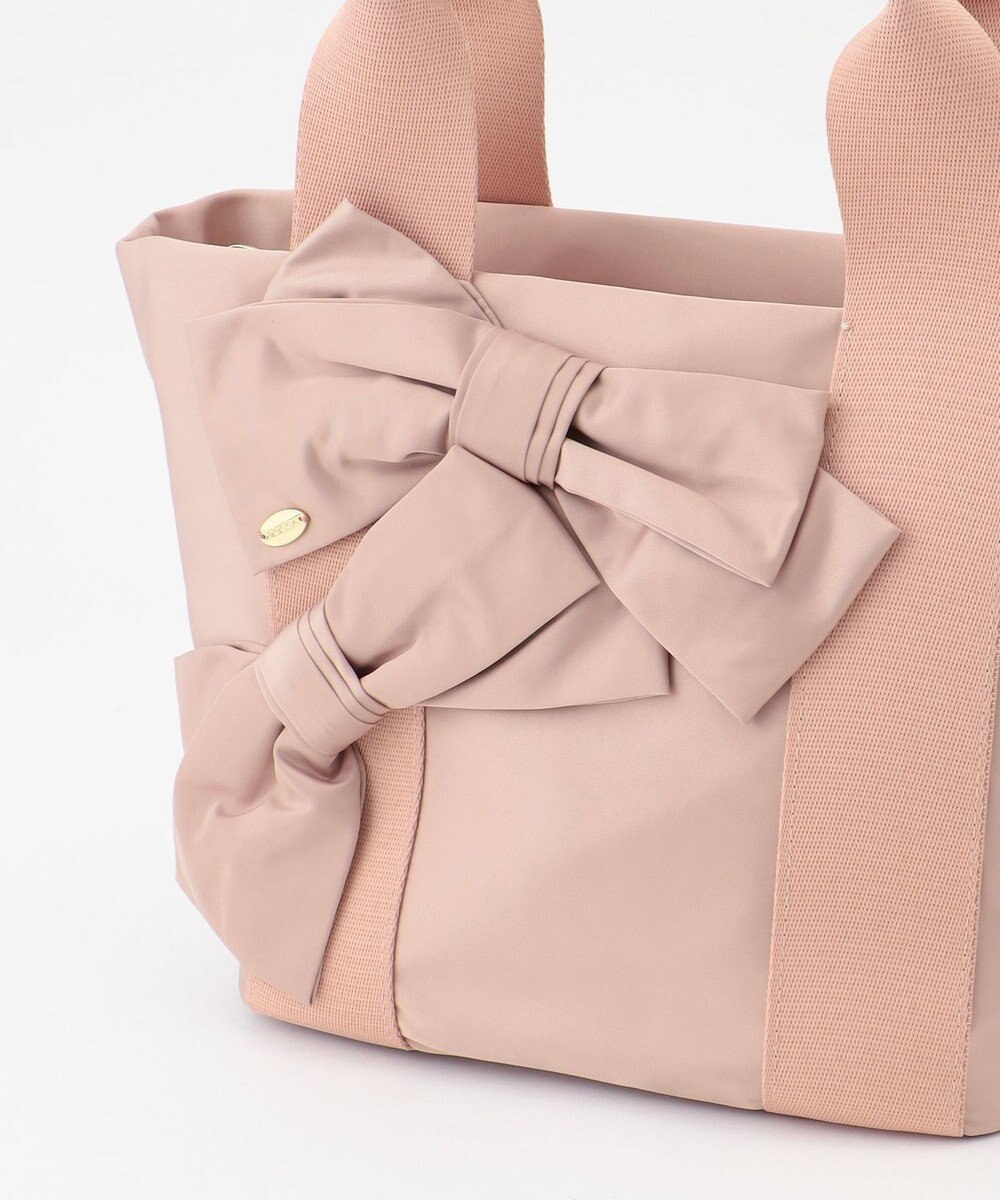 TOCCA 【大人百花掲載・撥水】T CADEAU TOTE トートバッグ 