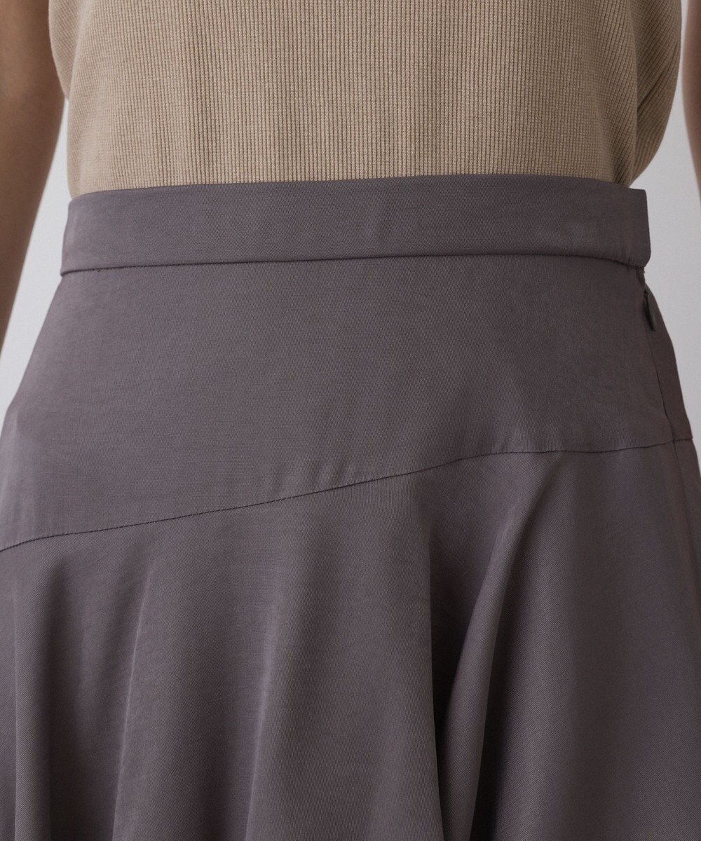 GRACE CONTINENTAL イレヘムサテンスカート 