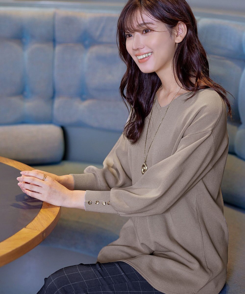 Tiaclasse 【洗える】Vネックラウンドヘムニットチュニック 