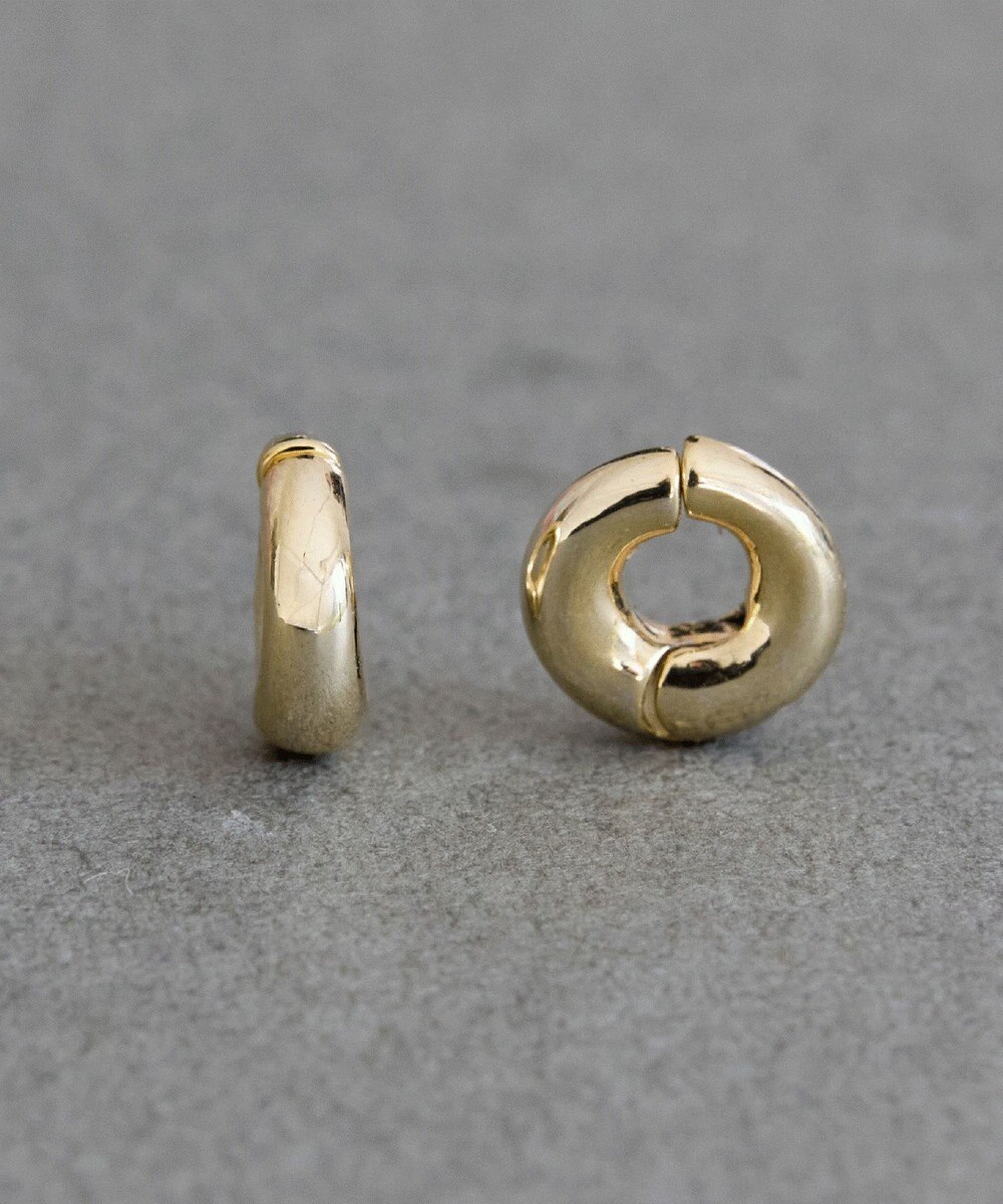 Phoebe 【金属アレルギー対応】シンプルフープスナップイヤリング　ゴールド 