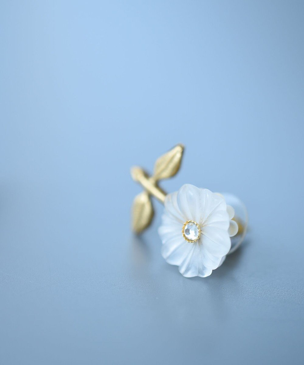 monshiro ダリアプチピアス 