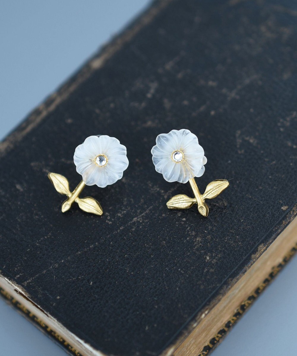 monshiro ダリアプチピアス 