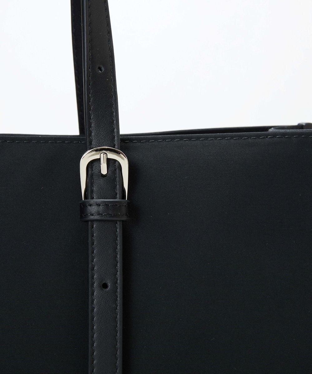 TOPKAPI 【Breath TOPKAPI】FRAME フレーム レザーベルト スクエア トートバッグ　A4 / 軽量 