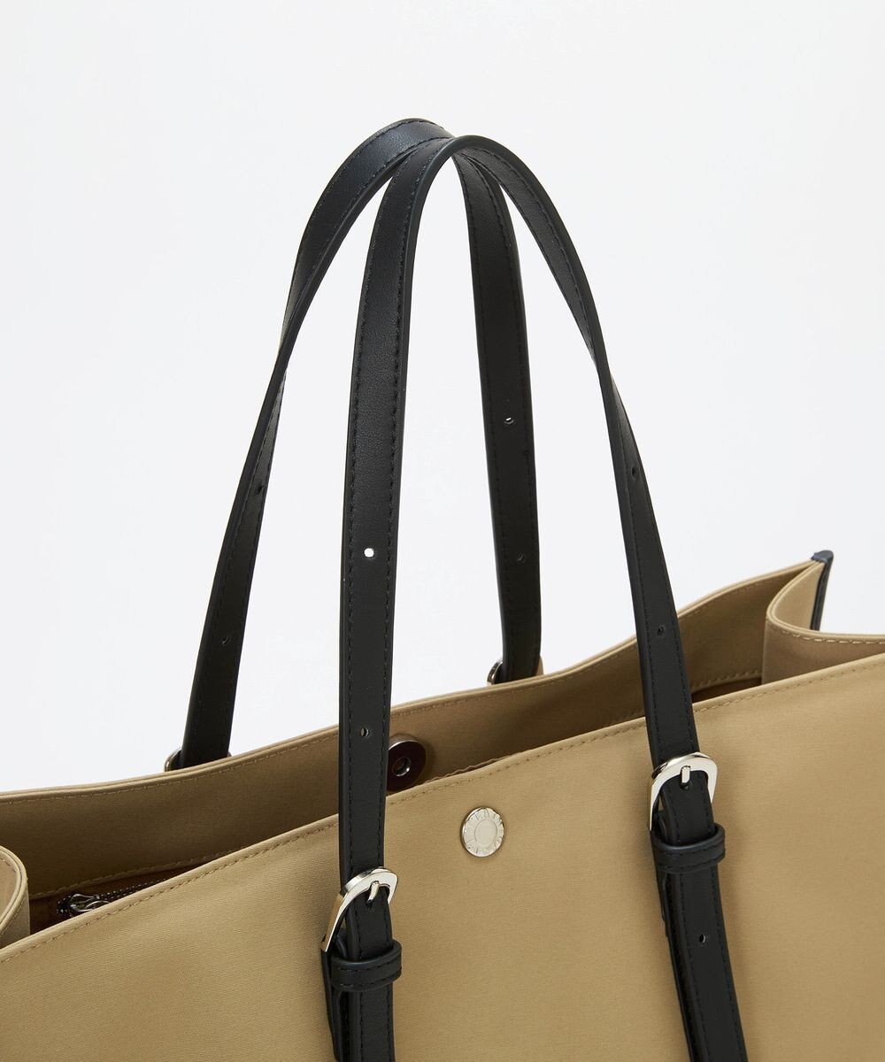 TOPKAPI 【Breath TOPKAPI】FRAME フレーム レザーベルト スクエア トートバッグ　A4 / 軽量 