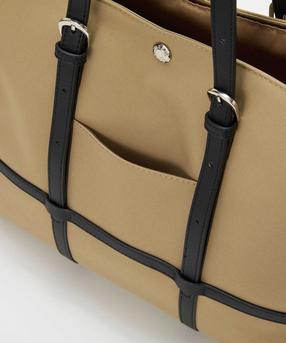 TOPKAPI 【Breath TOPKAPI】FRAME フレーム レザーベルト スクエア トートバッグ　A4 / 軽量 