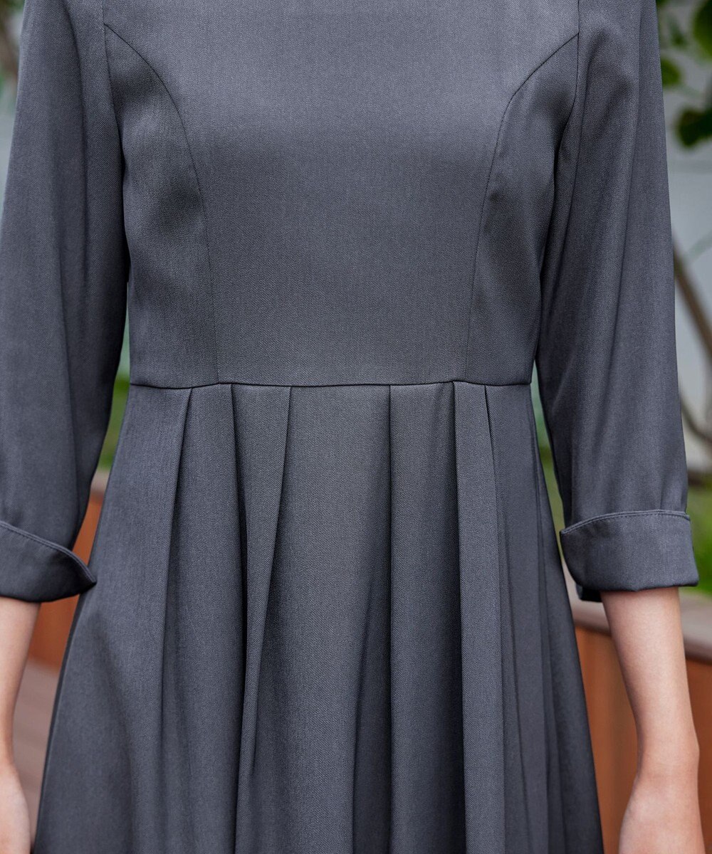 Tiaclasse L 【洗える】花柄刺繍フレアワンピース 