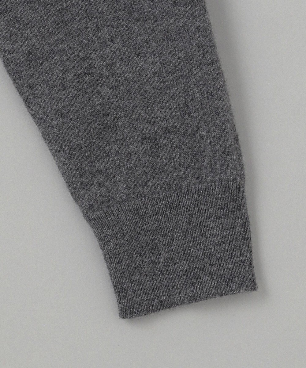 GOTAIRIKU GOLD LABEL/WEB&一部店舗限定【CARIAGGI】カシミヤ100％　ハイゲージタートルネック ニット 