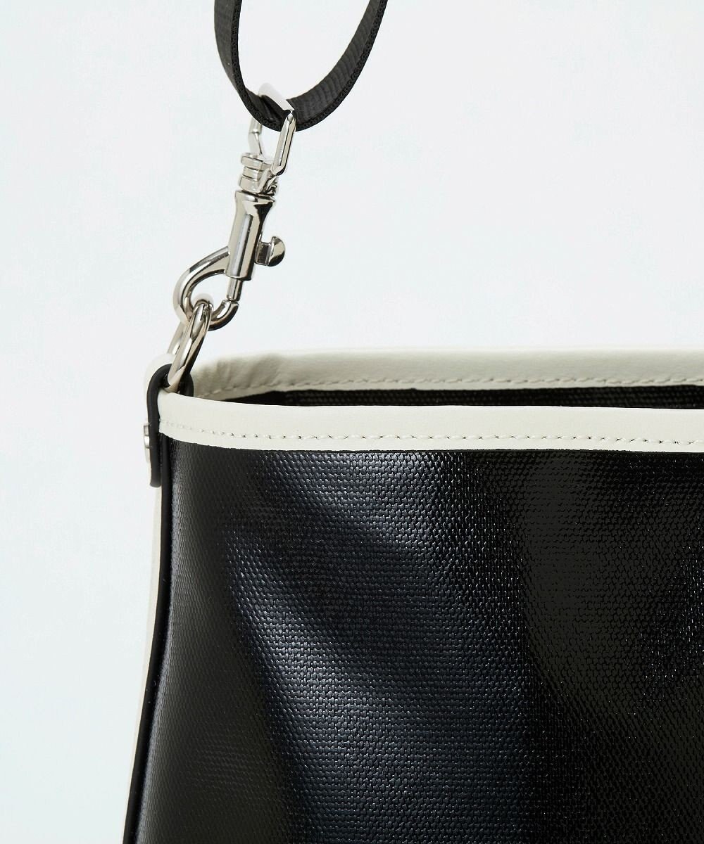 TOPKAPI 【TREASURE TOPKAPI】PVCコート キャンバス ショルダーバッグ / 撥水 