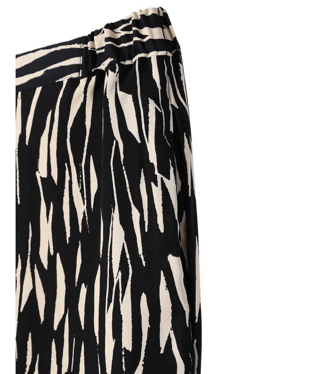 AMERICAN HOLIC サラッとＬｅａｆモチーフパンツ 