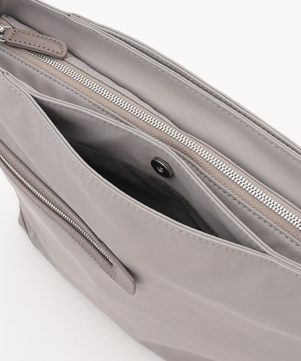 Y'SACCS アシメファスナーポケットショルダー 