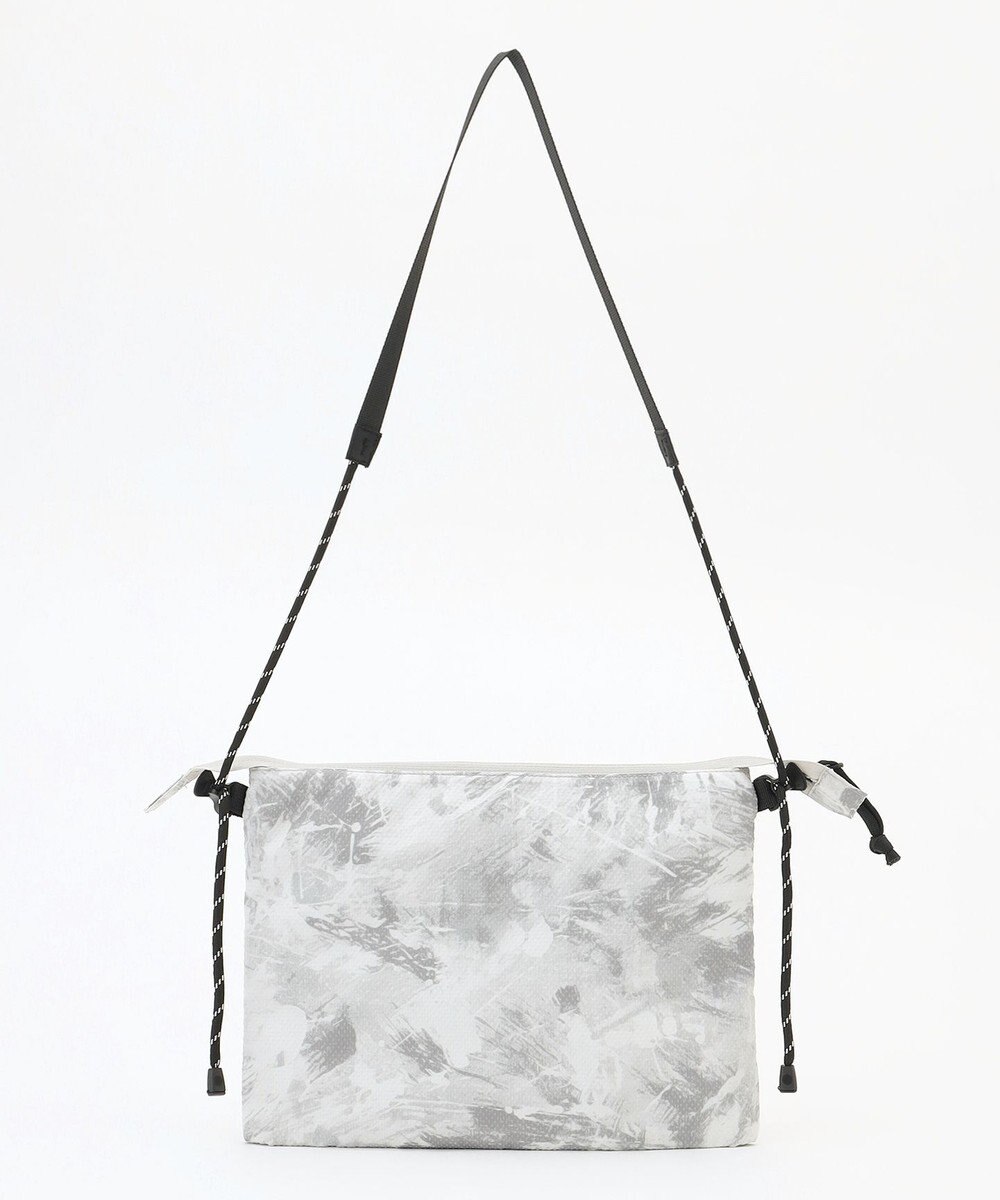 JOSEPH ABBOUD MOUNTAIN 【軽量/ECO撥水】エンボスプリント サコッシュ 