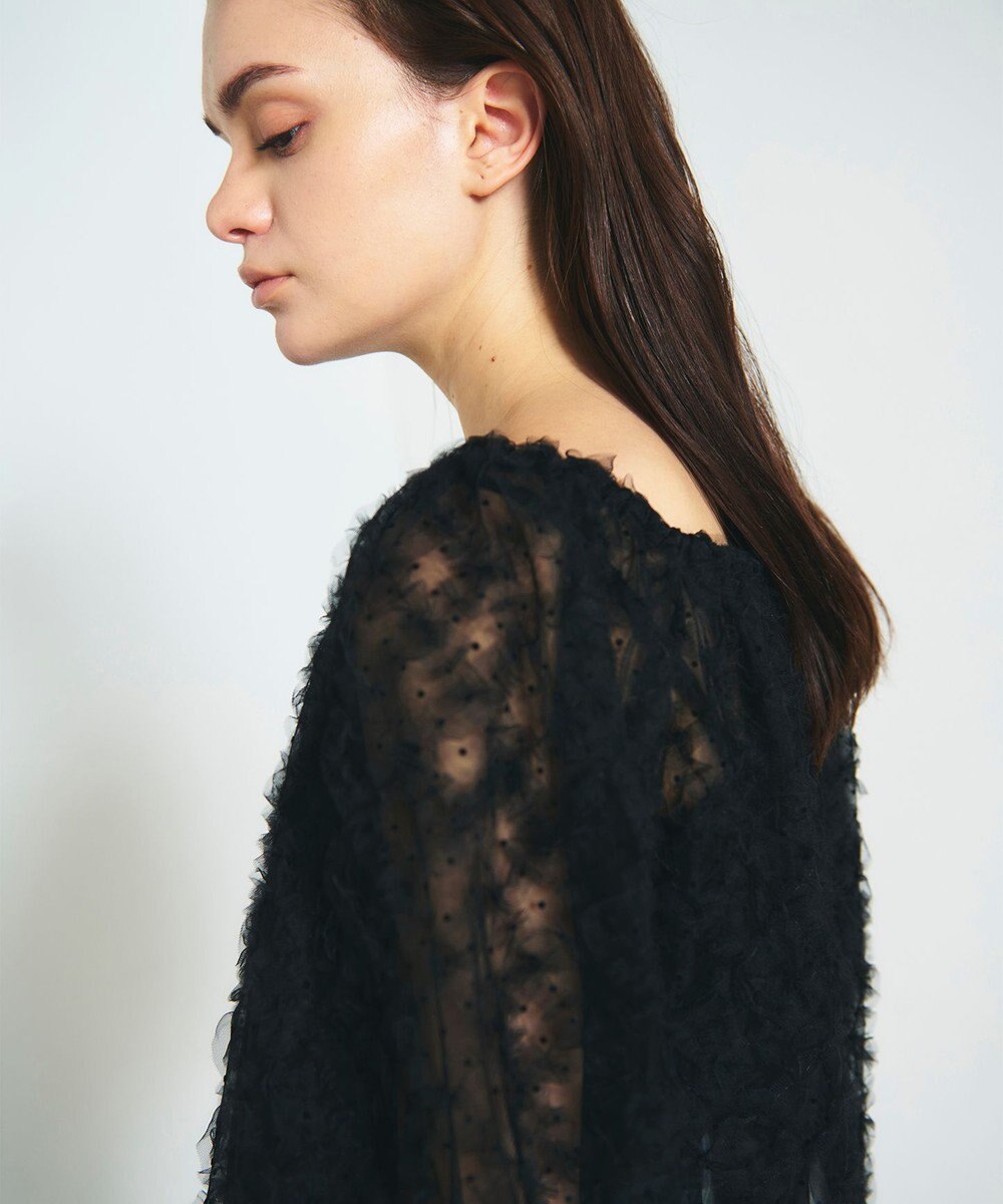 GRACE CONTINENTAL チュール刺繍トップ 