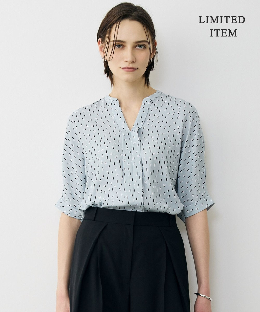 ICB L 【先行予約・WEB限定】BackSatinAmunzen 5分袖キーネックブラウス 