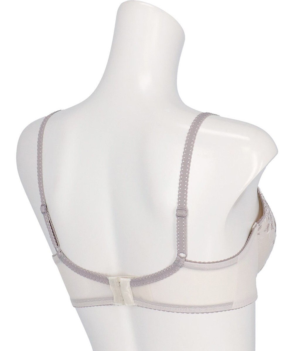 Wing ブラジャー Wing Lesiage 谷間ふっくら 脇高設計 サイドすっきり 【6000シリーズ】 ブラ PB6000 ウイング／ワコール 