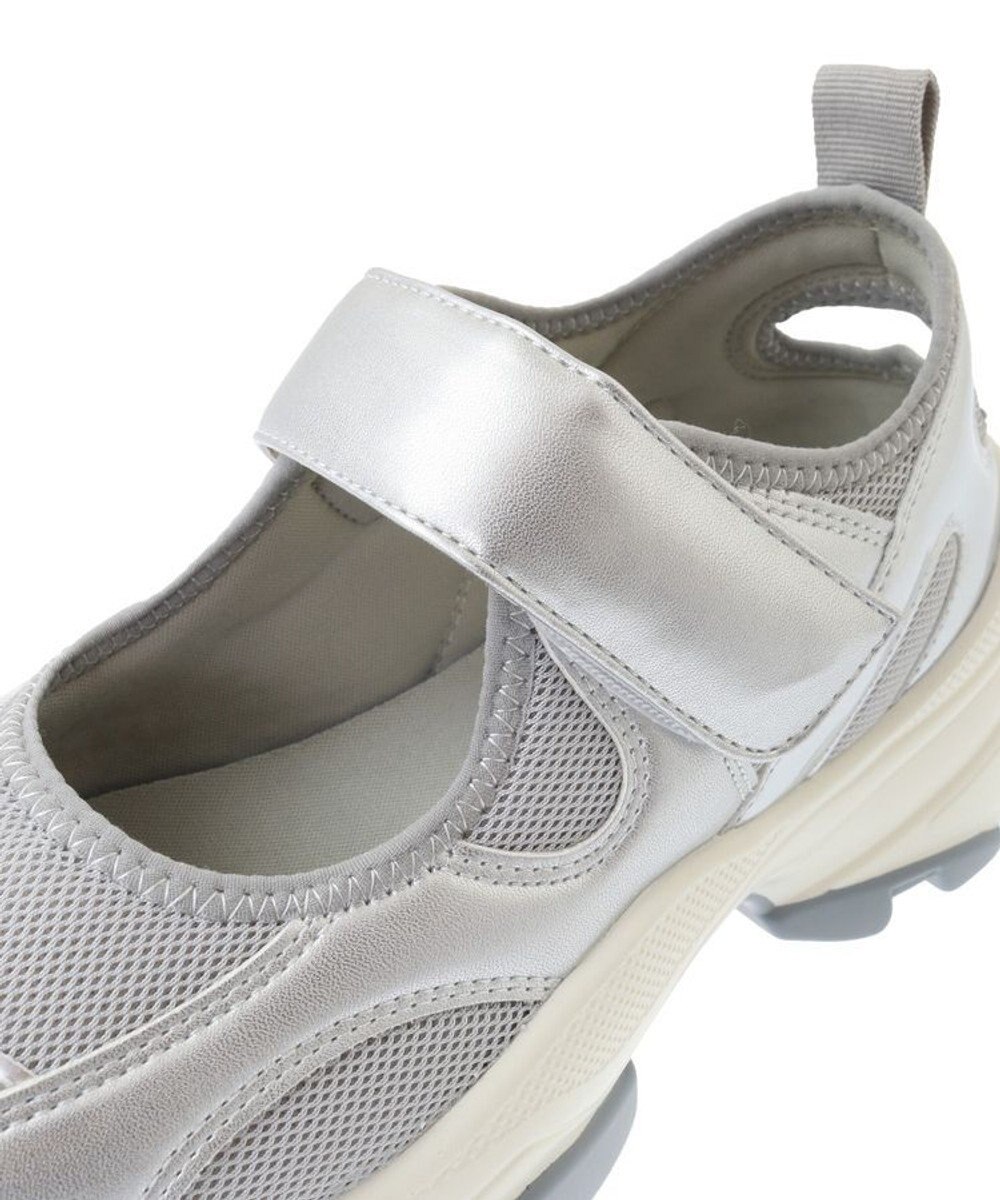 Green Parks ＲＵＰＩＳ．　厚底ベルトスニーカー 