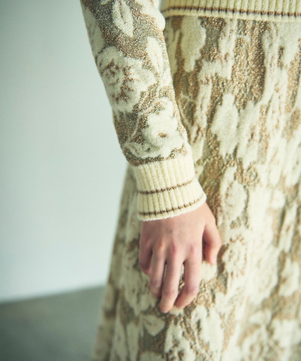 GRACE CONTINENTAL フローラルラメニットトップ 