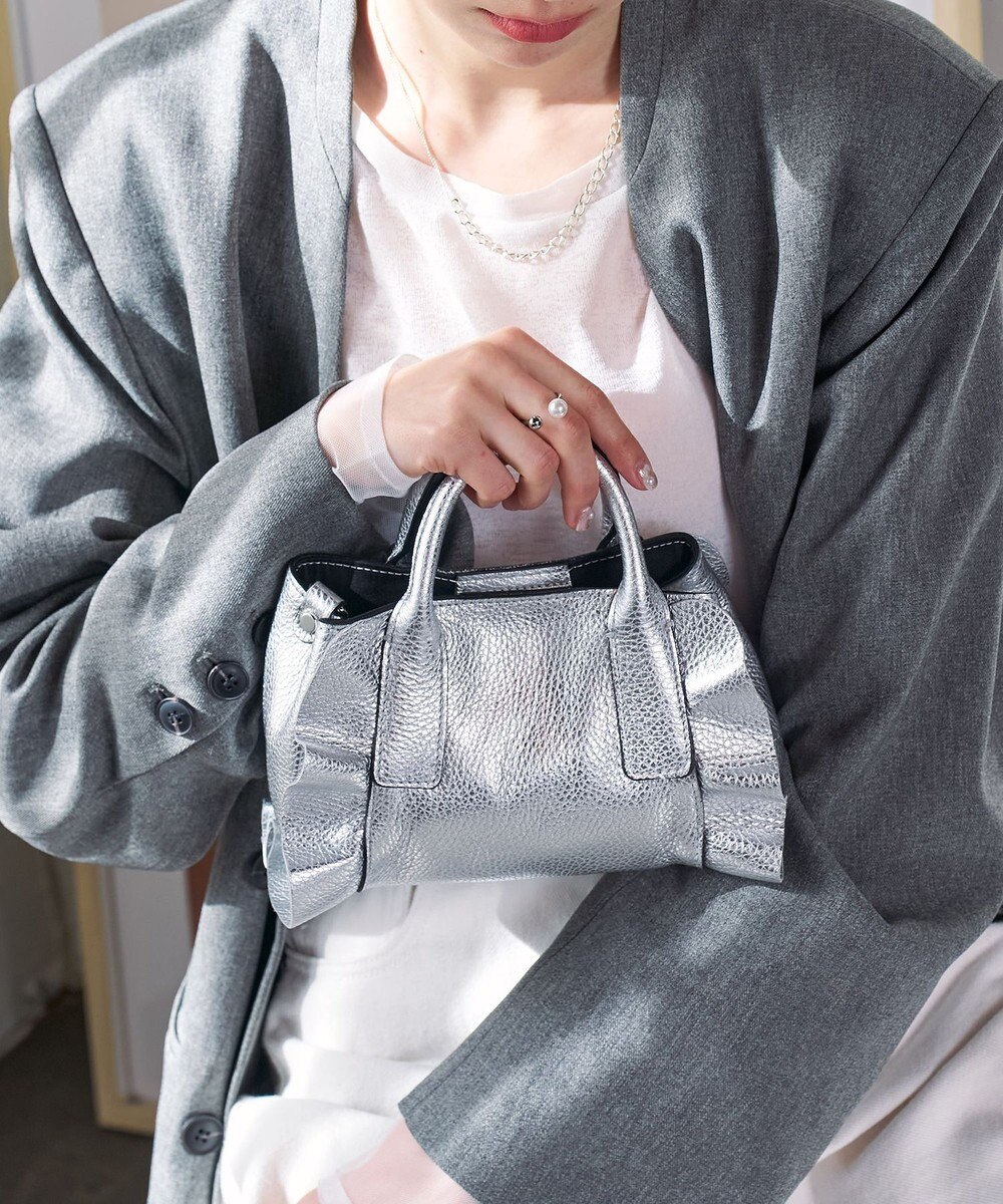 INTER-CHAUSSURES 【RIPANI】メタリックレザーフリルデザインミニバッグ 